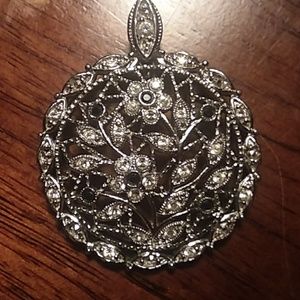 Pretty little flower Pendant